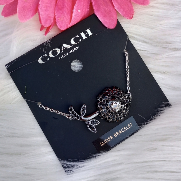 Coach Sparkling Daisy Slider Bracelet - Picture 10 of 10